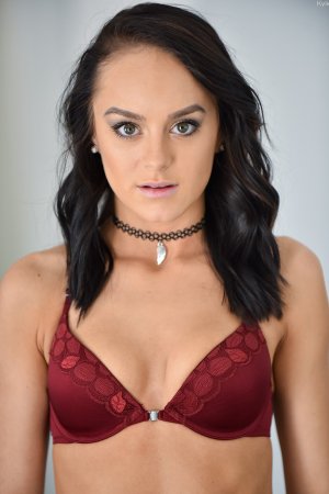 Sexy young brunette Kylie FTV spreads sweet buttocks photo 9